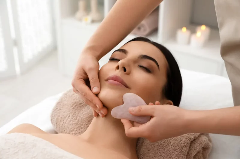 Gua sha massage