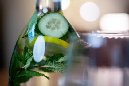 Infusion froide hydratante avant massage signée Bullez