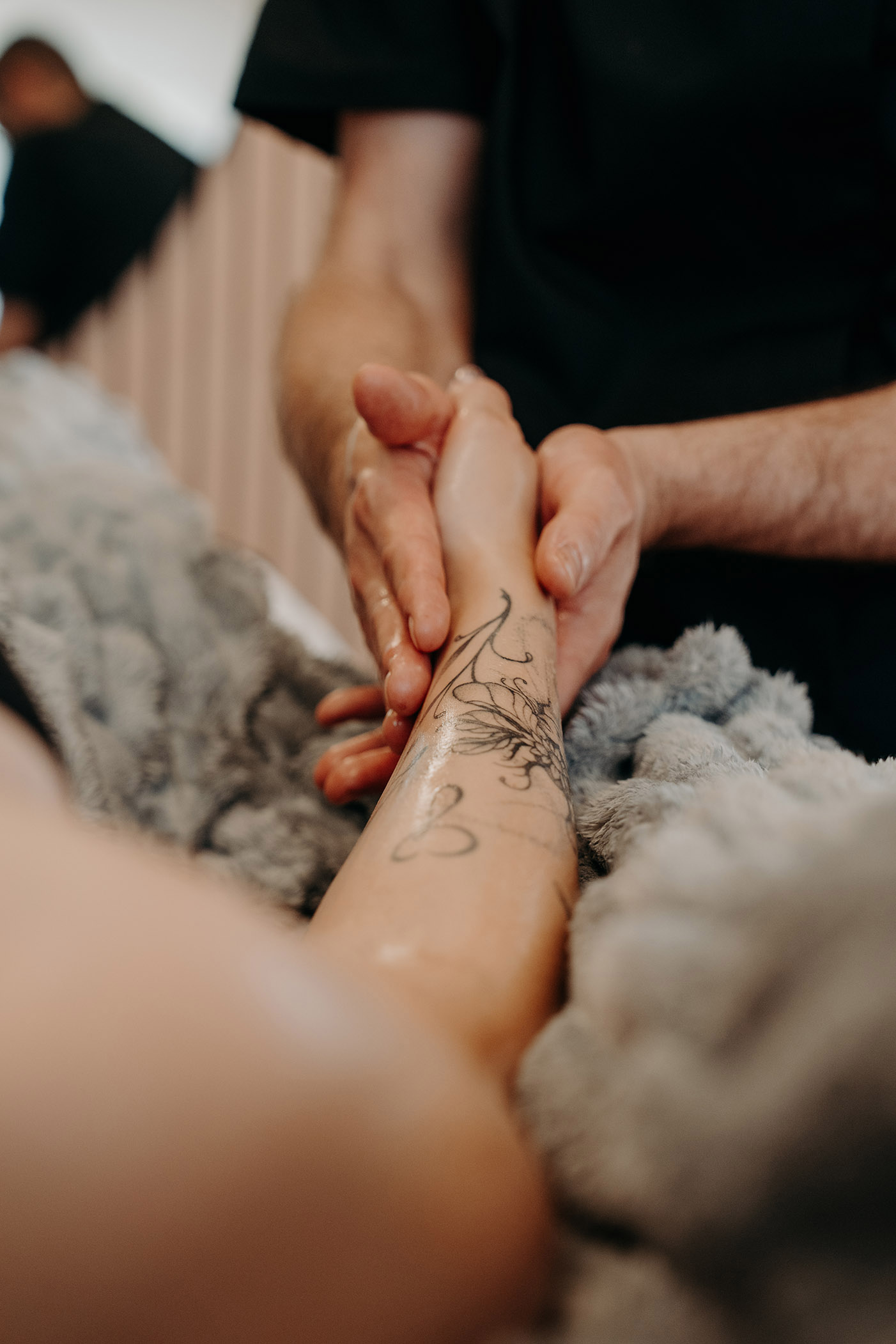 Massage des bras et mains