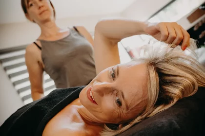 Formation certifiante Massage des 5 Continents au centre Bullez à Thuin