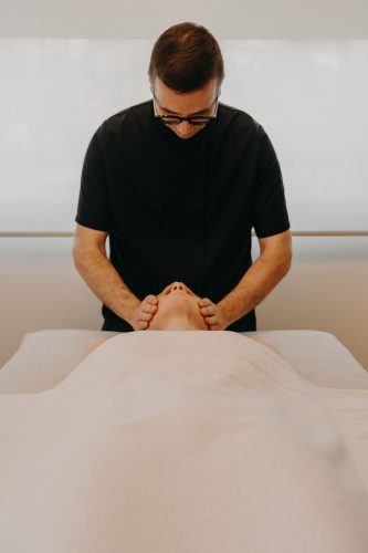 Massage liftant japonais Power Kobi Face