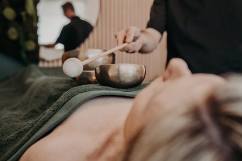 Soin sonore aux bols tibétains et diapasons