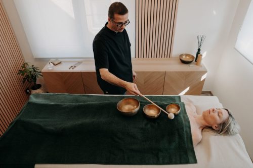 Soin sonore aux bols tibétains et diapasons